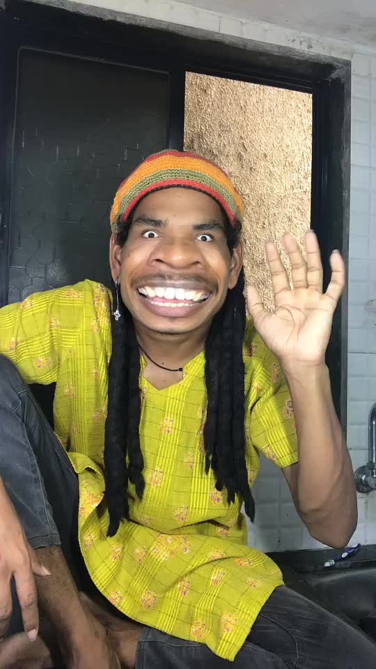 @funnyboy___