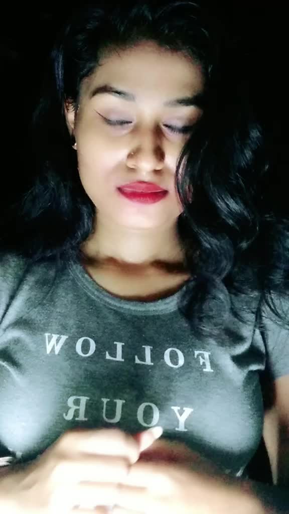@Awantikk_