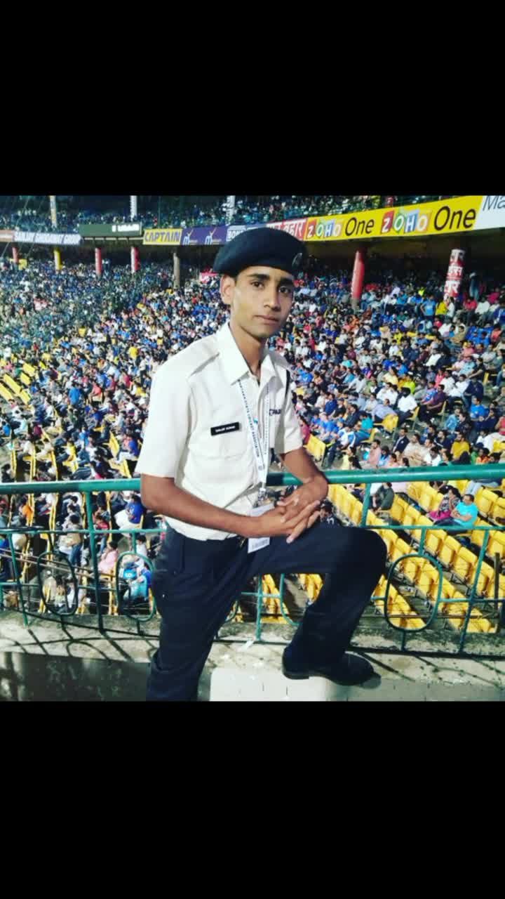 @Sanjay Foji 👮👮👮