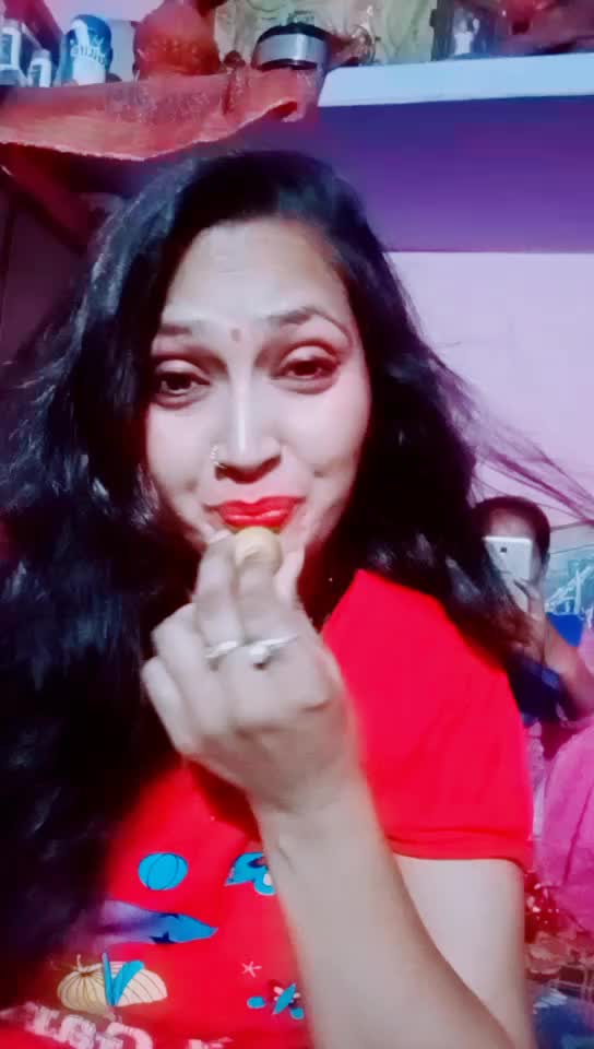 @user880483Neelam R