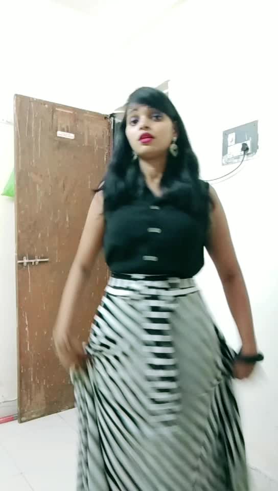 @👑Kavita. Goad😘