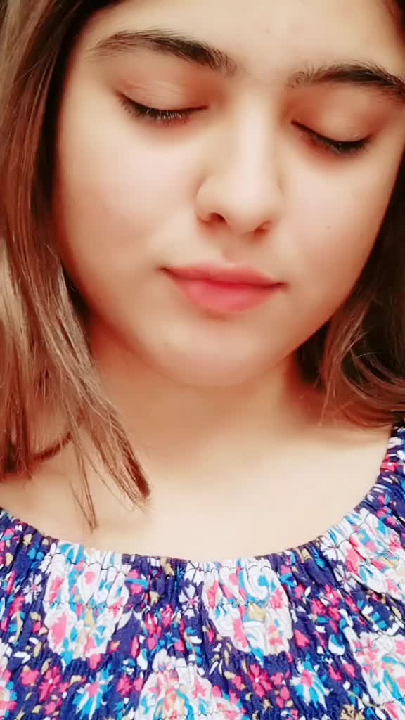 @RITIKA &hearts;️