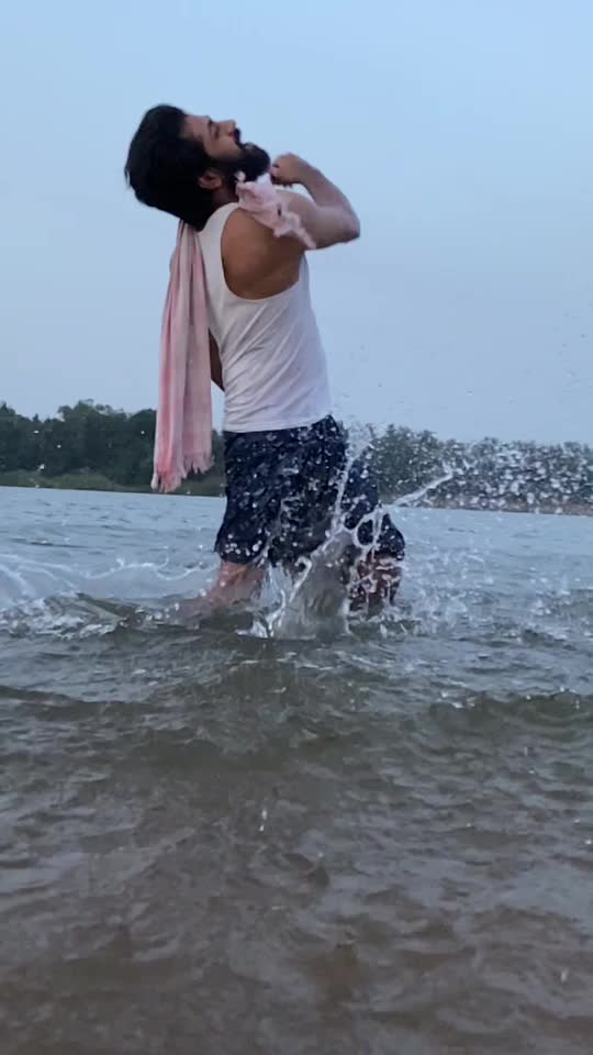 @👑 Srinu Teja 👑