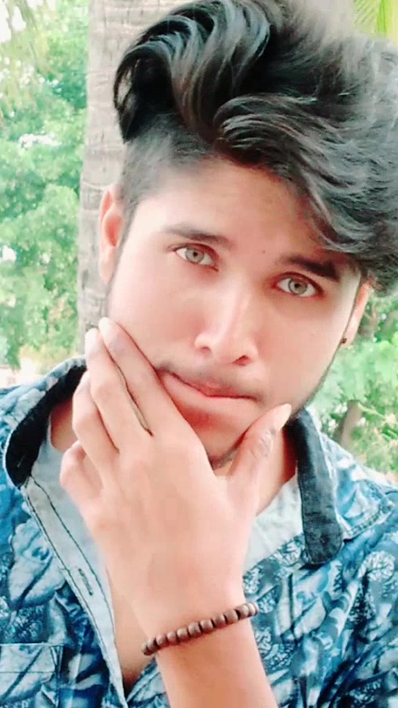@ABHISHEK PRINCE👑