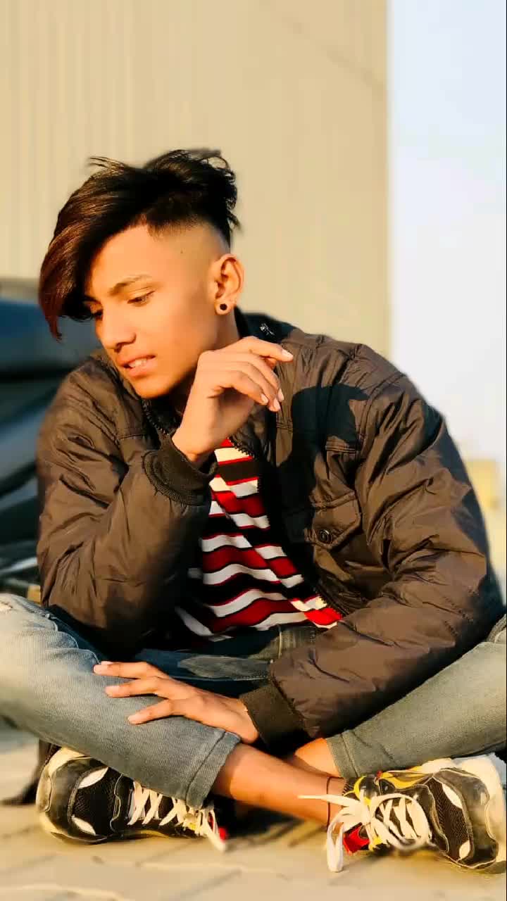 @👑 ਤੇਰਾ _✌️_lover_👑