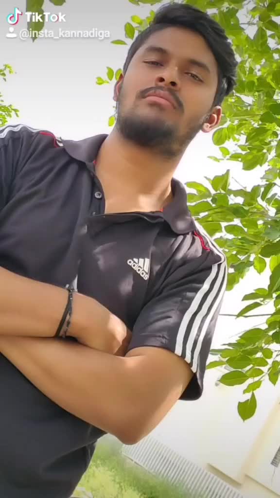 @BABYDeLHi👨🙌