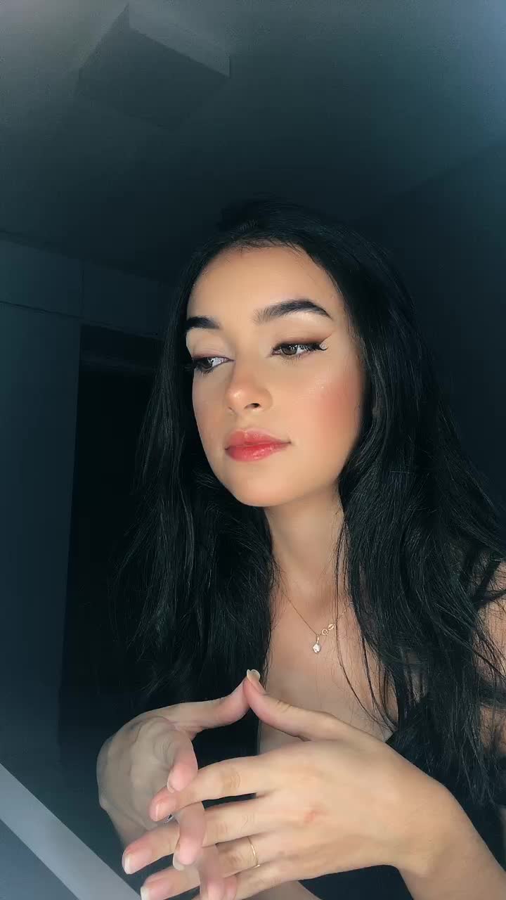 @laizqueiroz