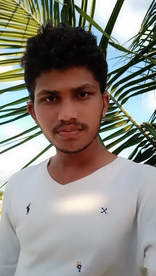 @Gowda gari abbaii. seshu tarak