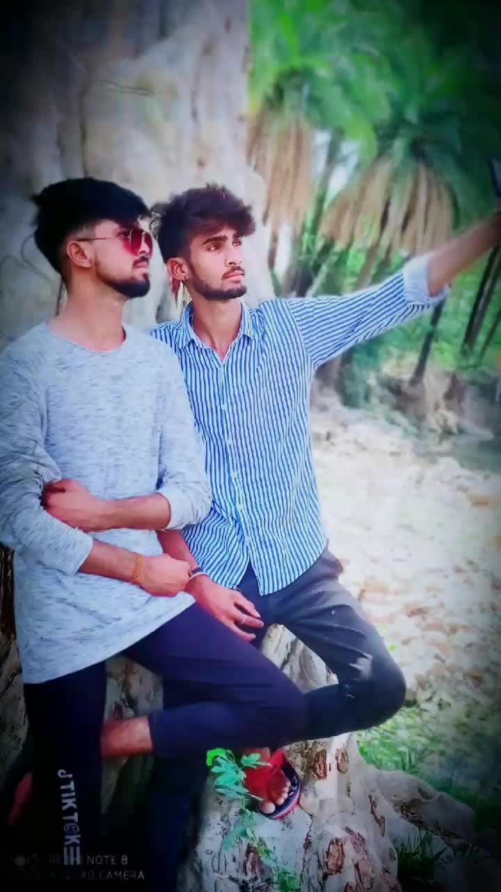@Rj06 wale Meena ji😈