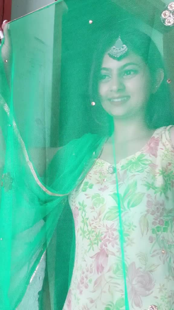 @Urvashi Chauhan