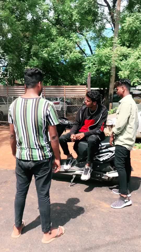 @Unique boy Vinay 😎