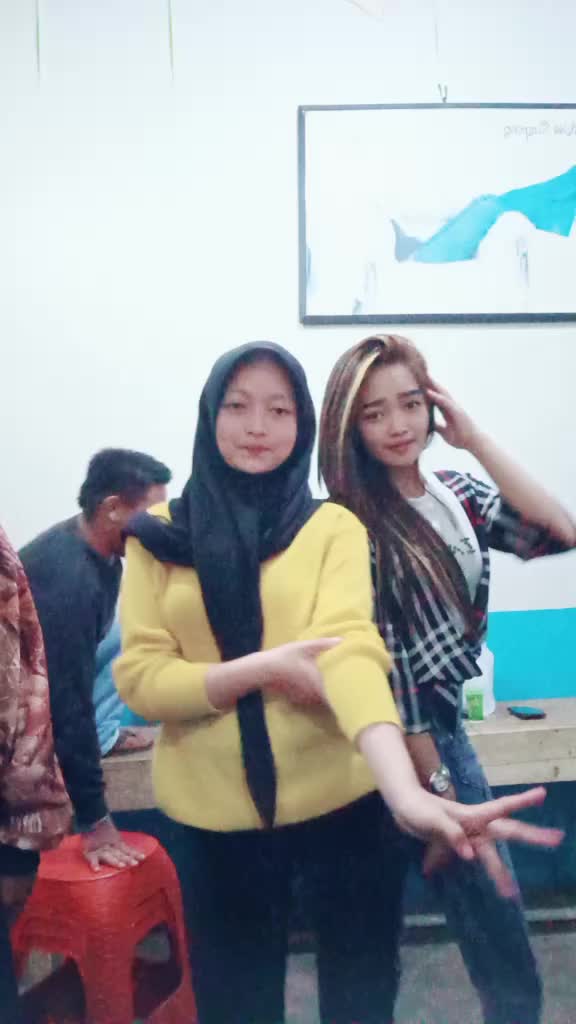 @sarahza