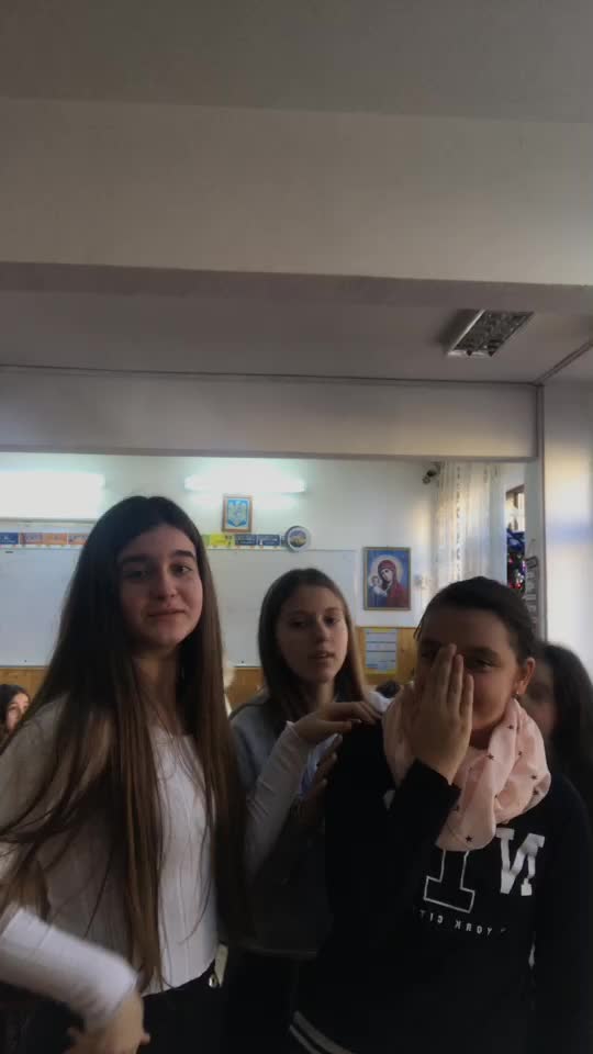 @Alexia și Andrada🐡