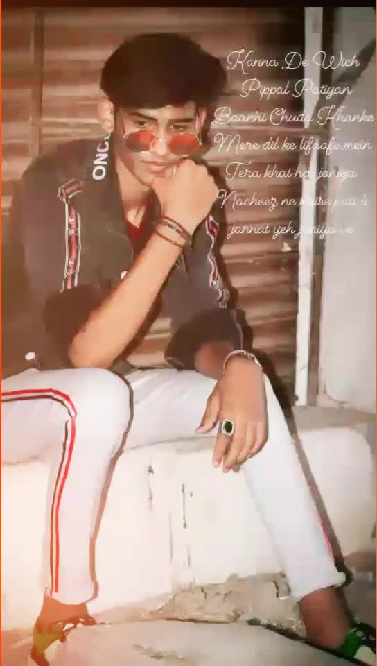 @😜Expression Boy😜