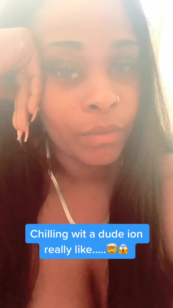 @Valerie Tena