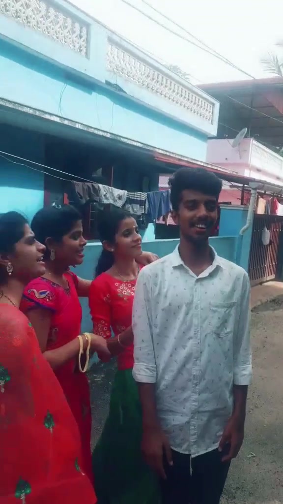 @അപ്പു ..