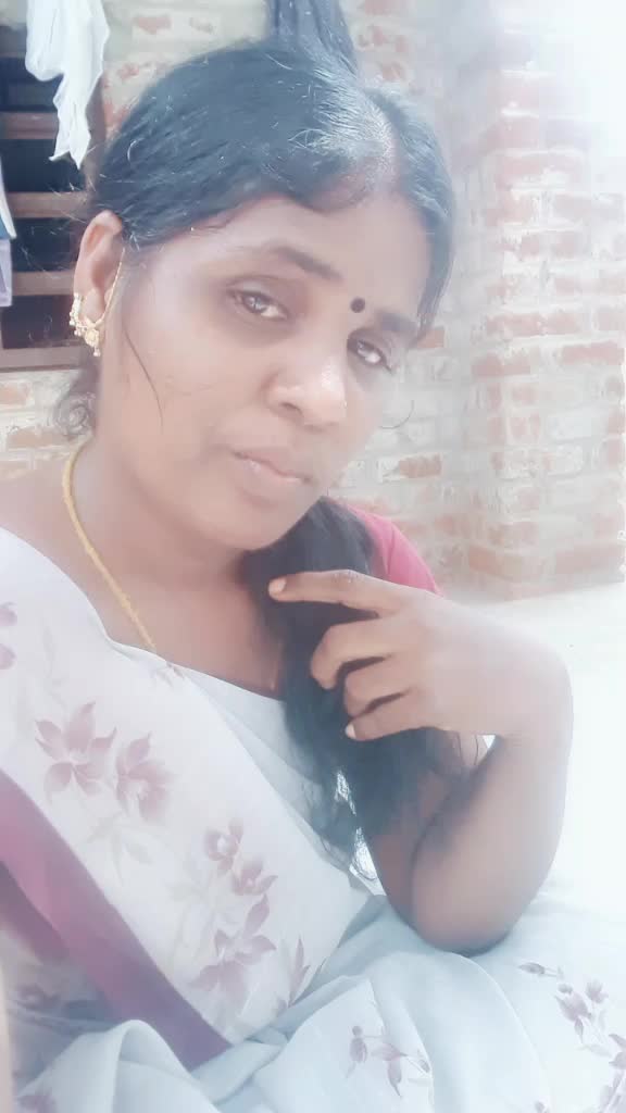 @Tamilarasi K