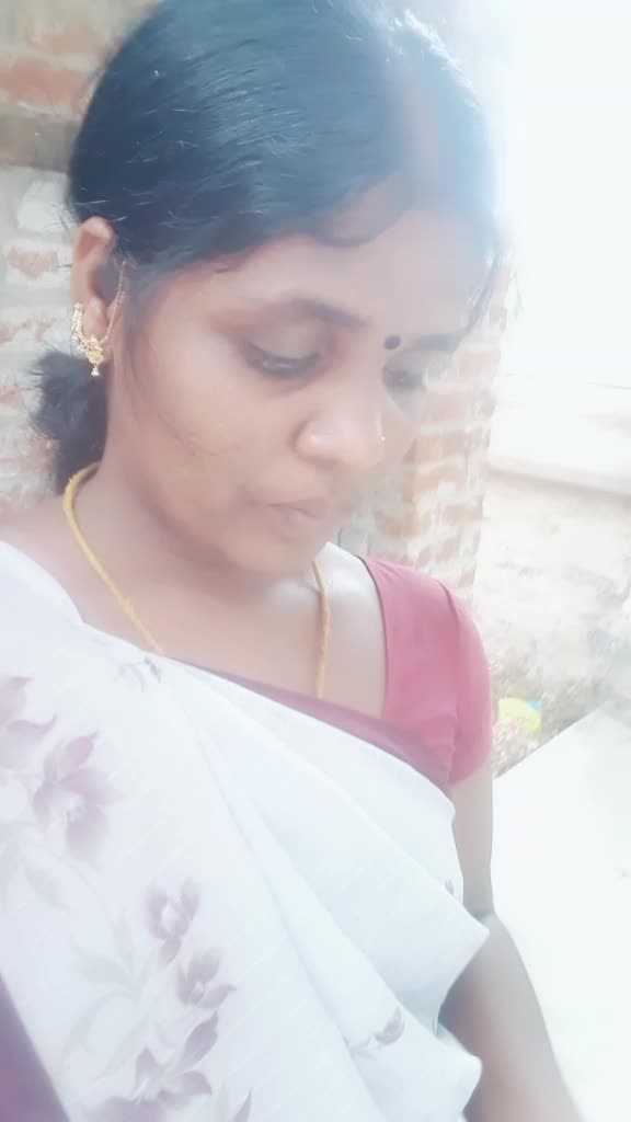 @Tamilarasi K