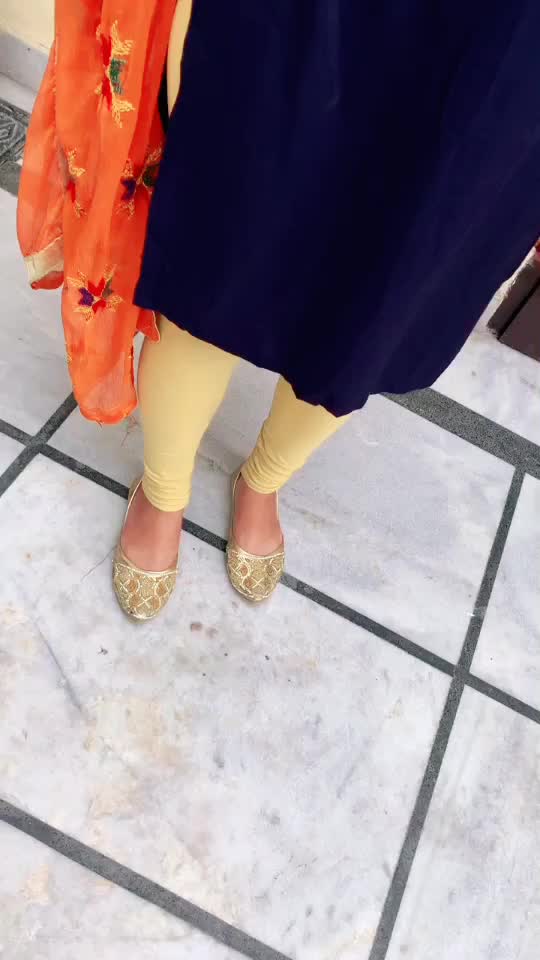 @👑Mannat11122💃🏻