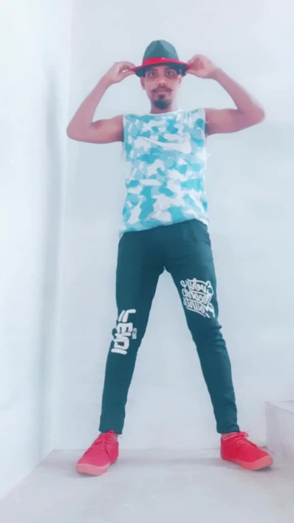 @Dancer Boy ank
