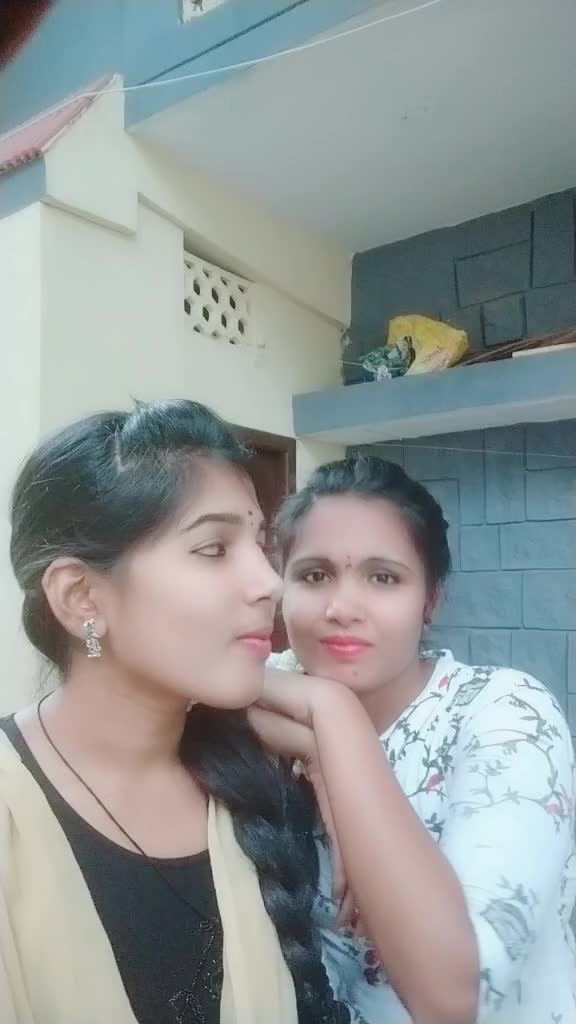 @Siri reddy