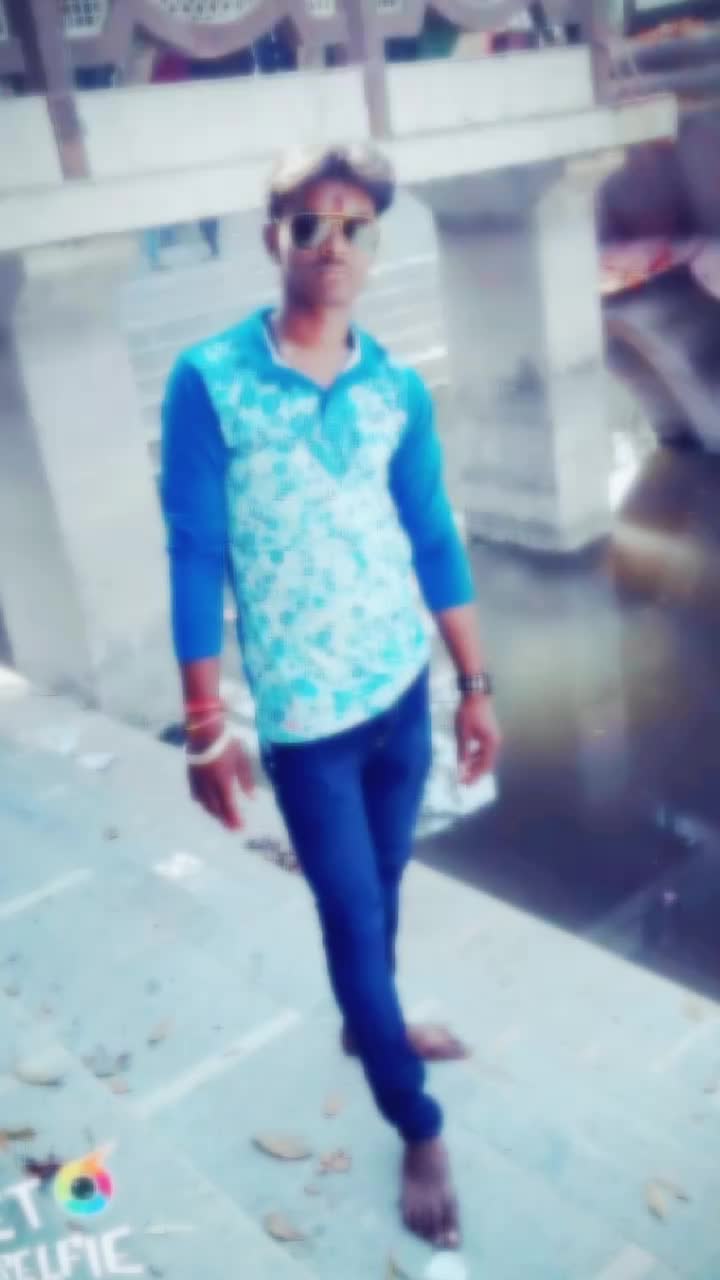 @Ravi Raj Singhaniya Guru