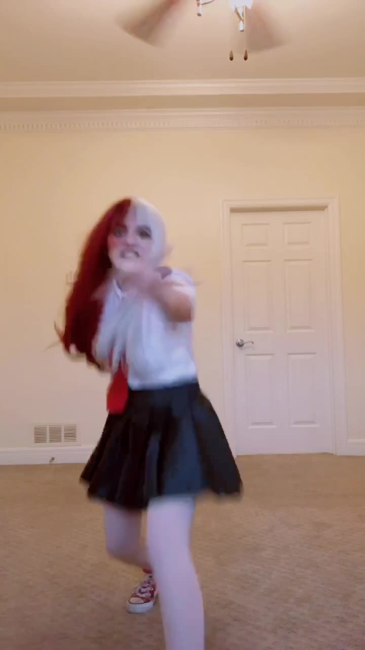 @Emma 🖤