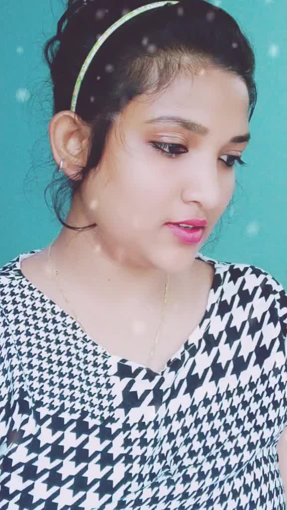 @👑Deepthee Dimple👑