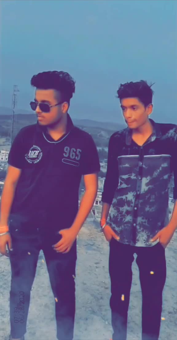 @👑 &Agrave; B H &Iacute;&reg; चौहान 👑