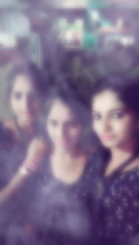 @kaviya shalini