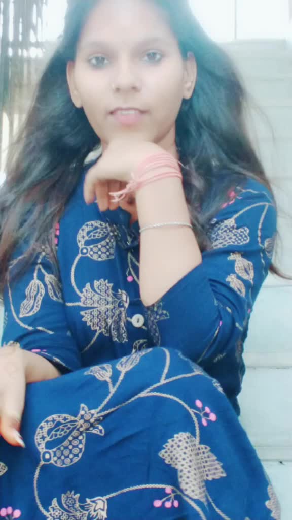 @Monika yogi 🥰