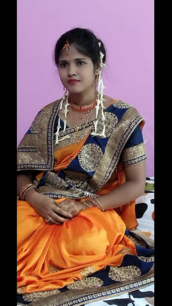 @Ellyna Pati
