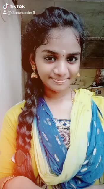 @cute girl riya😍😍😍