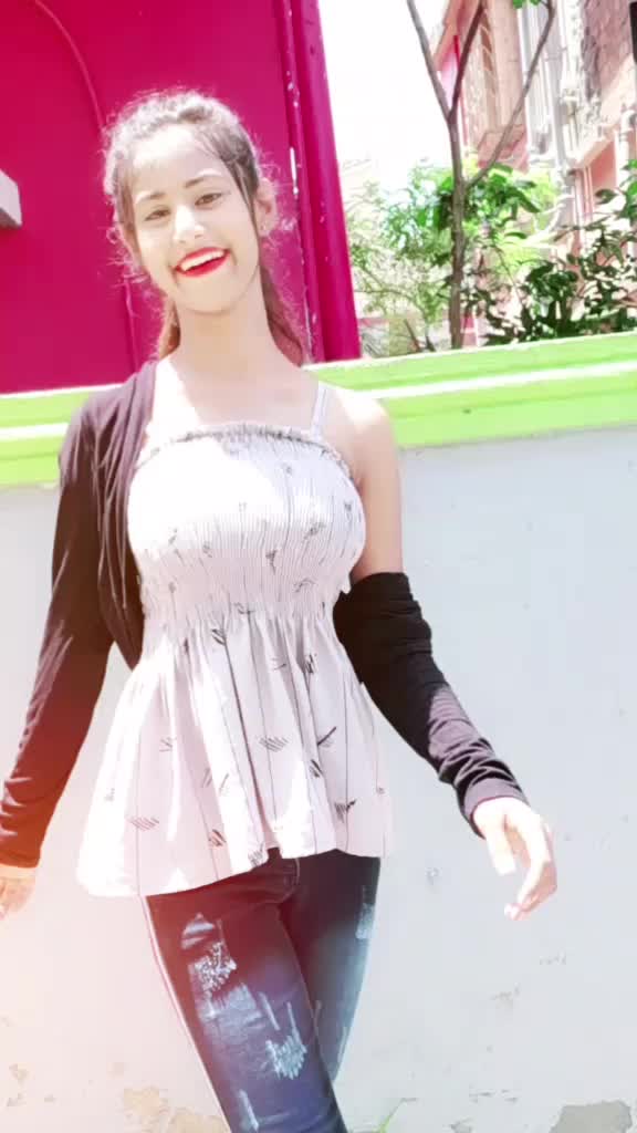 @Riya ( Sunny)😍🥰