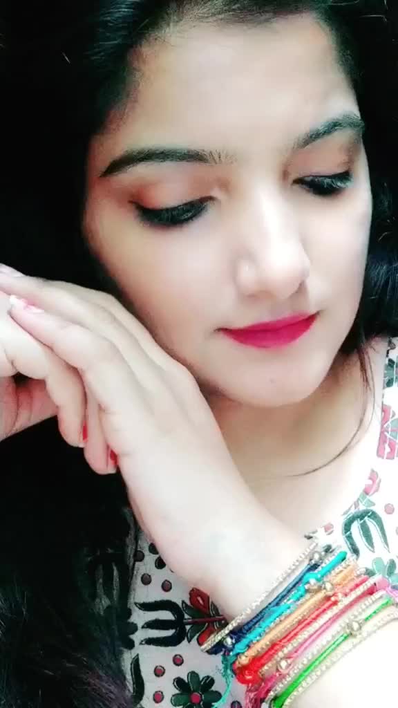 @Nainaa