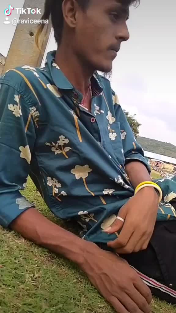 @😋R&atilde;vi 😉