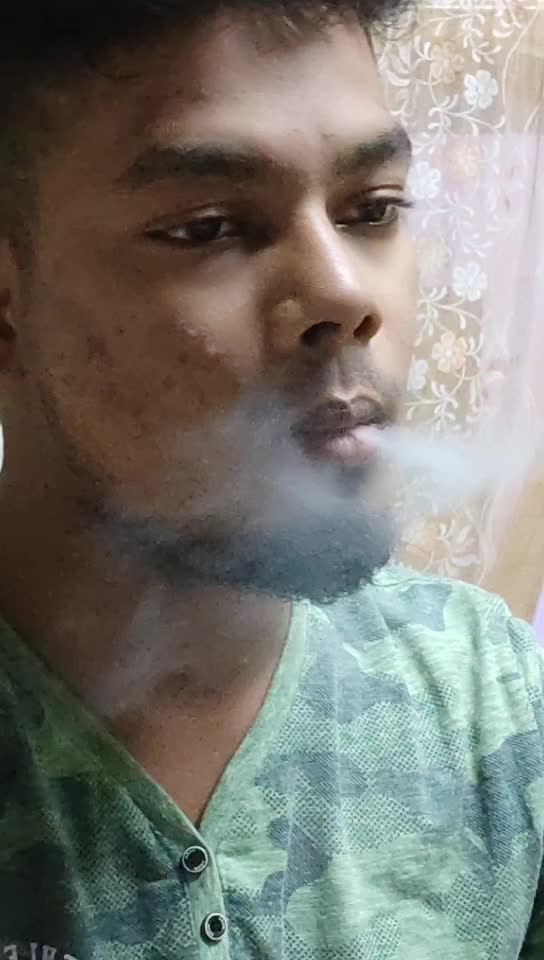 @chain_smoker🚬