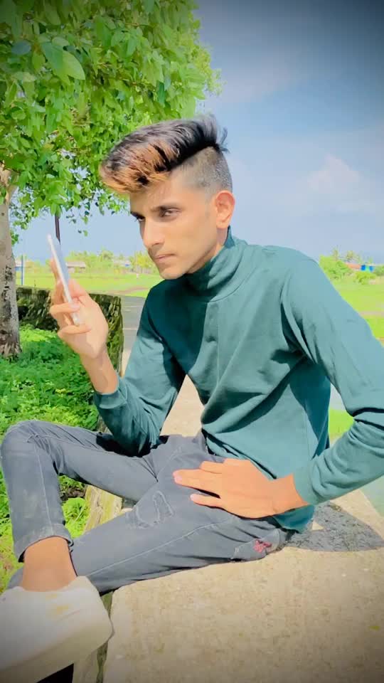 @alexpatil_566656_