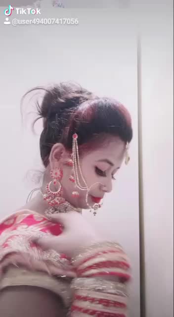 @Miss_gayatri_022