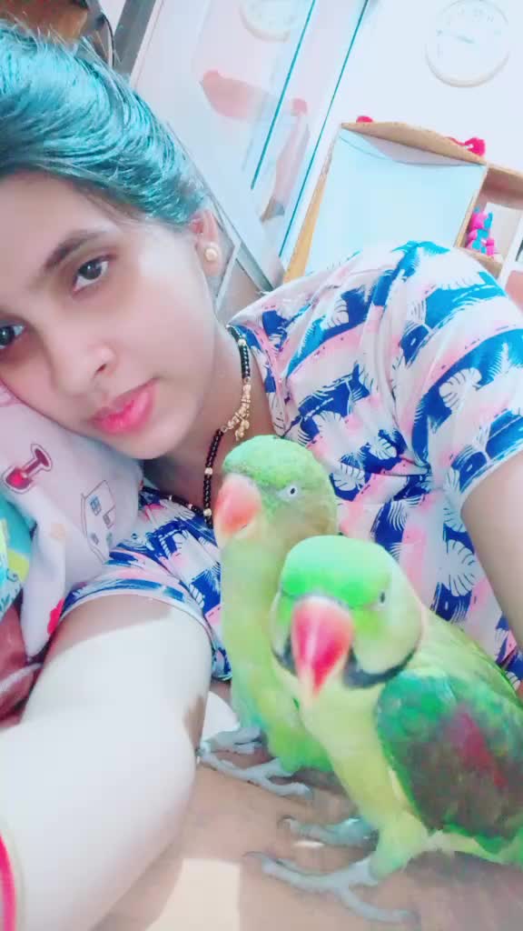 @Ellyna Pati