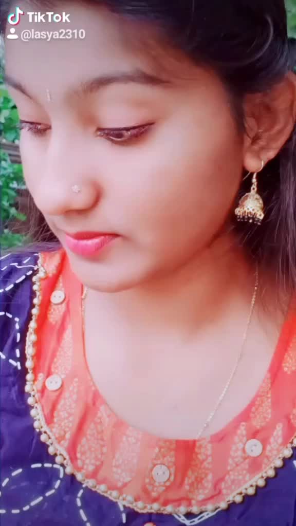 @Smiling_Queen👸