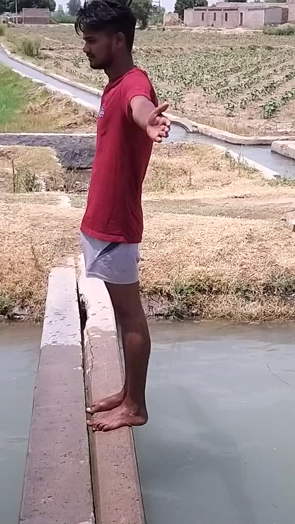 @R a