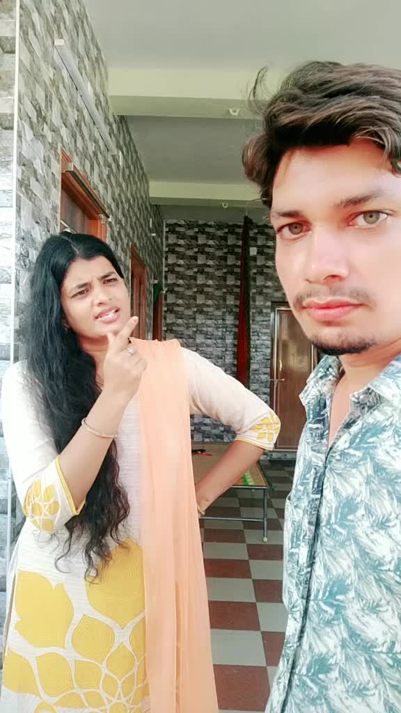 @Nishaactor
