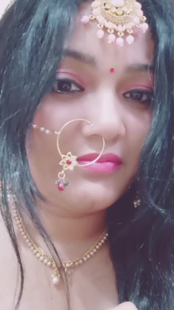 @Rakhirakhi_592-