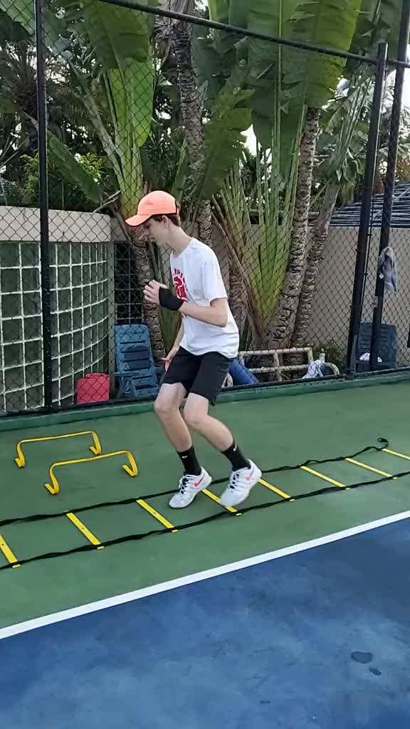 @Kris Martin Tennis