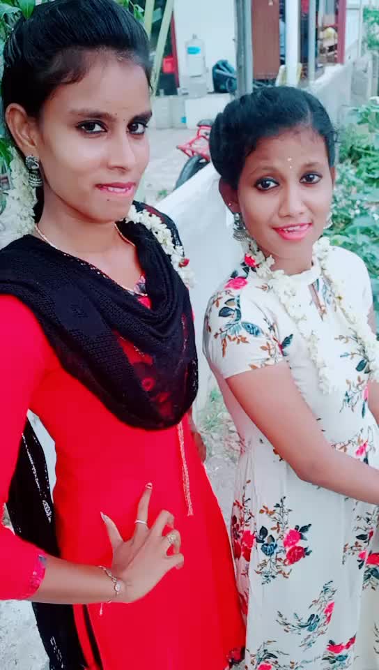 @cal_me_yamu.yamini