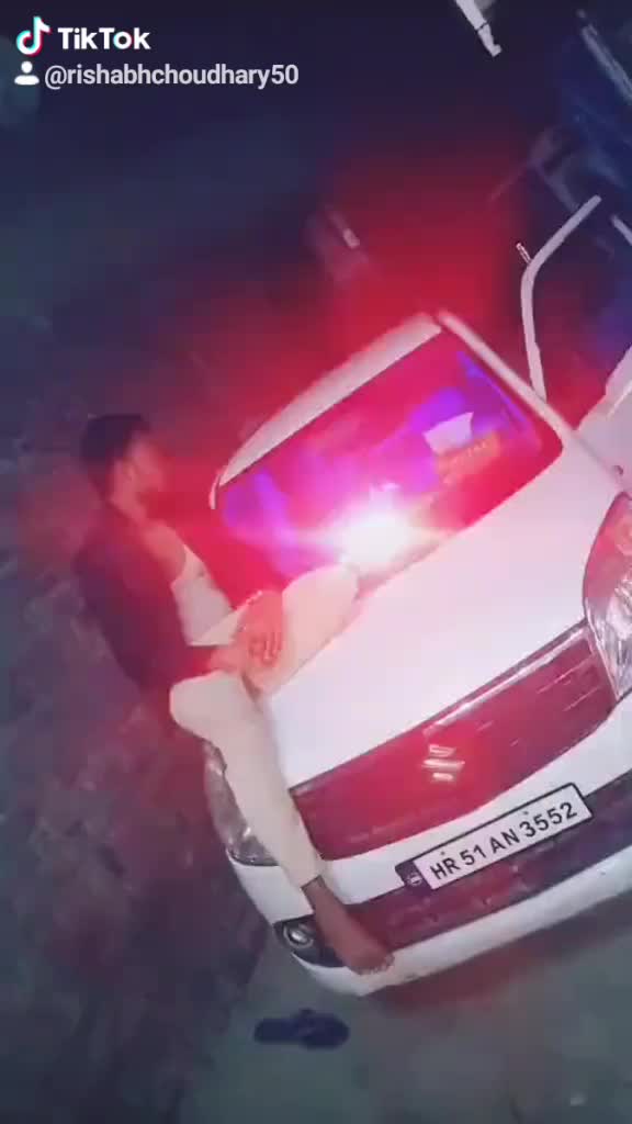 @𝒸𝒽𝑜𝓊𝒹𝒽𝒶𝓇𝓎