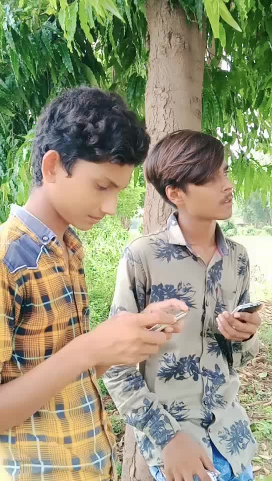 @mr_Ronak_{FB king}👈