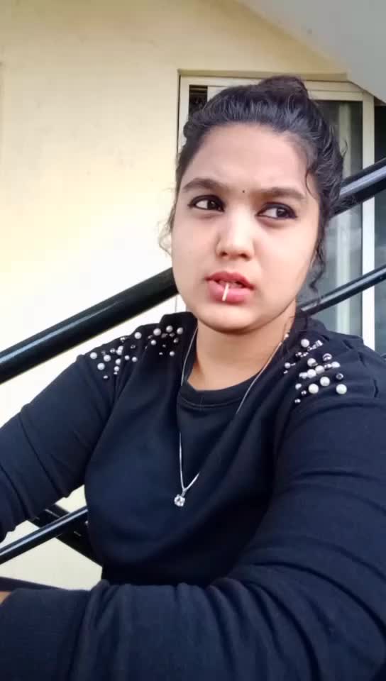 @Liya Neyaa