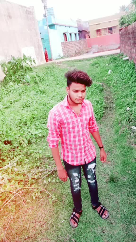 @user25631150016